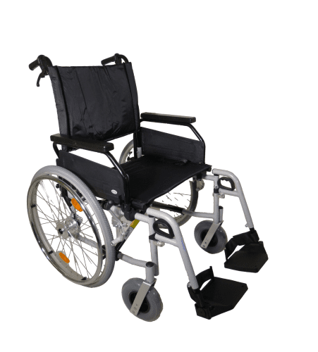 Drive Medical Rollstuhl Rotec, TrBr., Steckachse, Seitenteile desk/lang, silbermetallic – SB 38 cm
AE